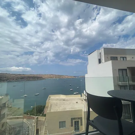 Апартаменты Delightful Sea View In St Pauls Bay