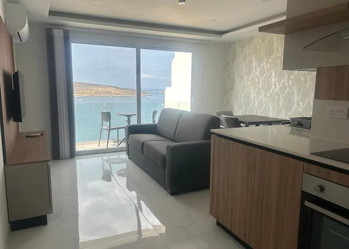 Delightful Sea View In St Pauls Bay *