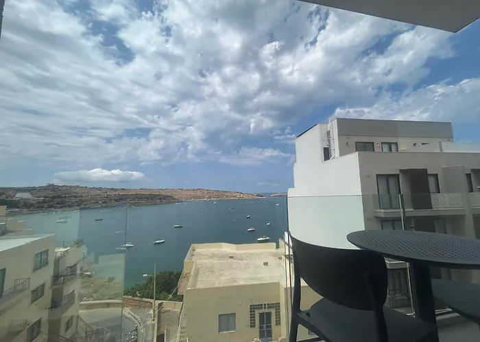 Lägenhet Delightful Sea View In St Pauls Bay