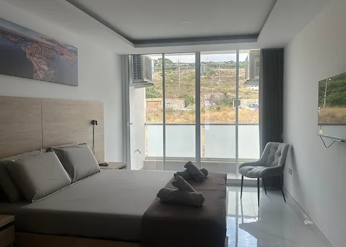 Delightful Sea View In St Pauls Bay Lägenhet St. Paul's Bay